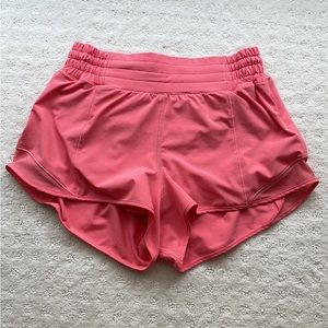 Lululemon Hotty hot HR shorts 2.5”